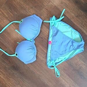 NWOT ictoria's Secret blue and green bikini top and bottoms 34c And Large